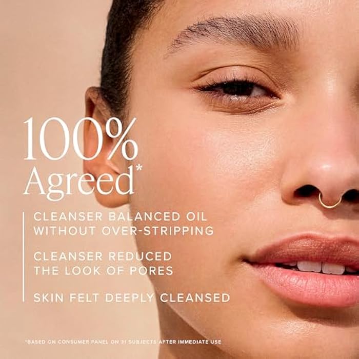 Farmacy Foaming Face Wash for Oily Skin - Whipped Greens Oil-Free Gentle Facial Cleanser + Exfoliator - Infused with Green Clay to Remove Impurities, Control Oil + Maintain Skin Hydration (150ml) - Image 3