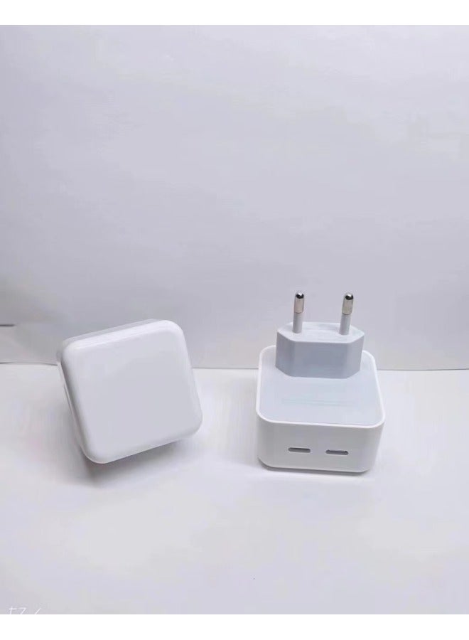The 40W Double C Port Charger 2PD Fast Charger For Apple Mobile Phone-Color:European Regulations