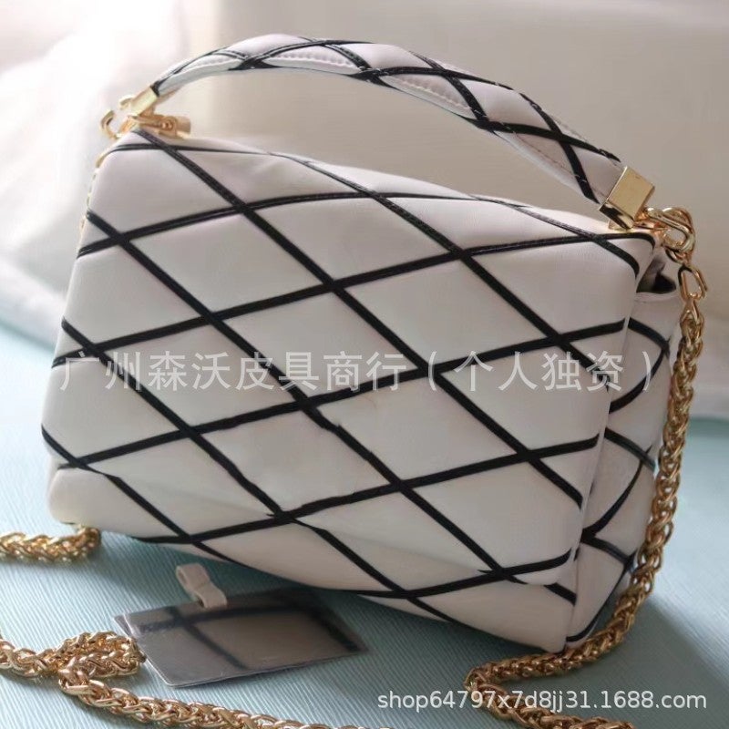 Women'S Bag 2023Go-14Mm Sheepskin Twist-Lock Handbag Crossbody Chain Bag M22891 French Style Light Luxury Shoulder Bag - Image 1
