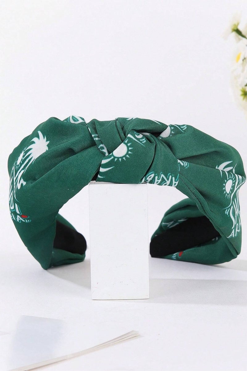 Saudi National Day green headband adorned with the phrase "Kingdom of Saudi Arabia" to celebrate Saudi National Day - Image 2