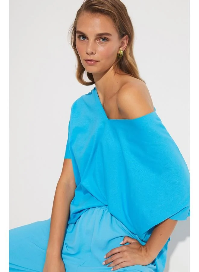 JUNE Women 100% Viscose Regular Fit V Neck Knitted Tshirt Blue