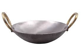 Damurhu Damurhu Iron Deep Kadai Frying Pan Cooking Multipurpose Use Fry Heavy Base Kadhai Handmade with Handle Golden Rings Silver Color Size 18 - Image 4