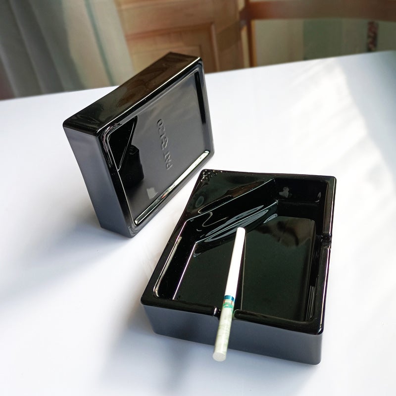 Retro Black Primary Color Small Crystal Glass Ashtray Living Room Office Ktv Bar European Middle Ancient Ashtray - Image 3