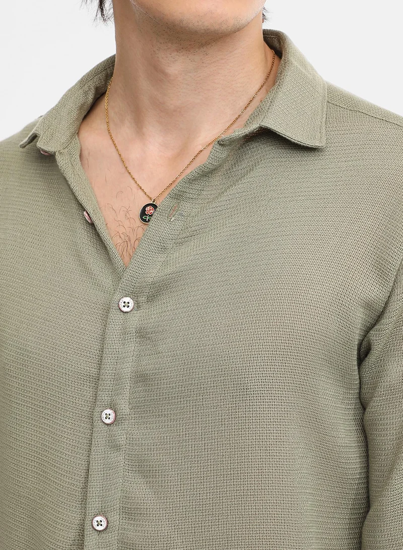 Campus Sutra Men's Sage Green Woven-Textured Shirt