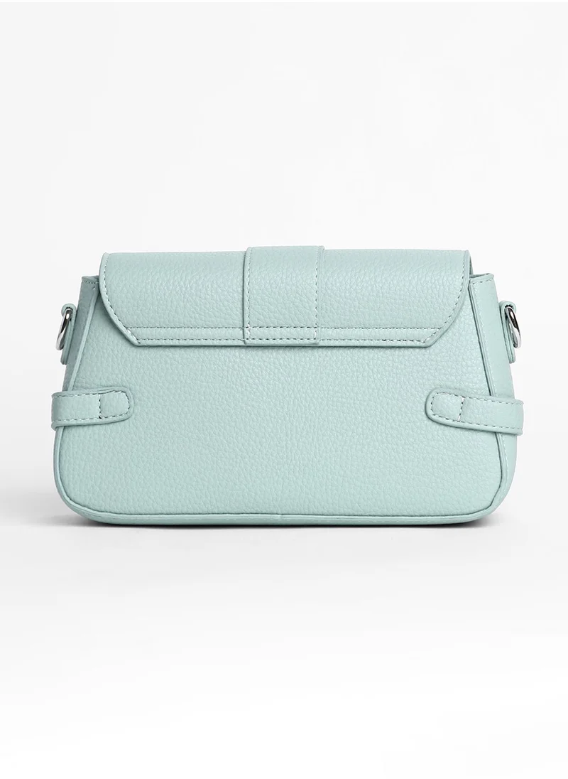 صوص هاوت The Utilitarian Sling Bag
