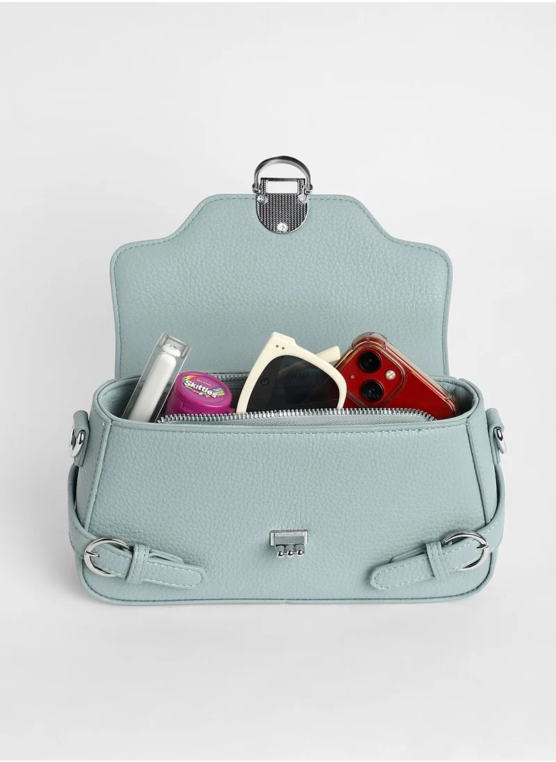 صوص هاوت The Utilitarian Sling Bag