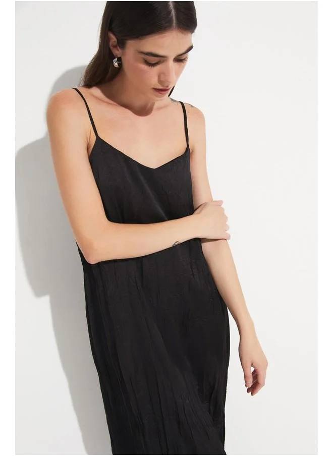JUNE June Strappy Loose Fit Dress Black
