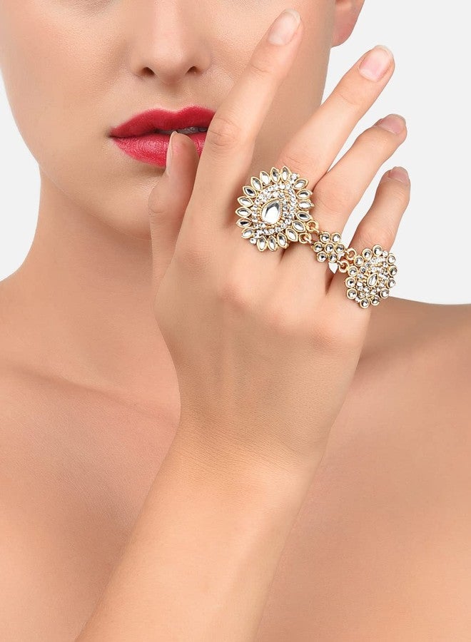 Zaveri Pearls مجموعة زافيري بيرلز من خاتمين ذهبيين قابلين للتعديل للنساء - ZPFK8946 - Image 4