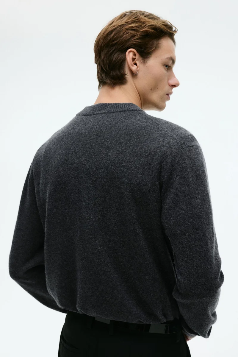 H&M  Regular Fit Cashmere jumper for Men | Best Price UAE