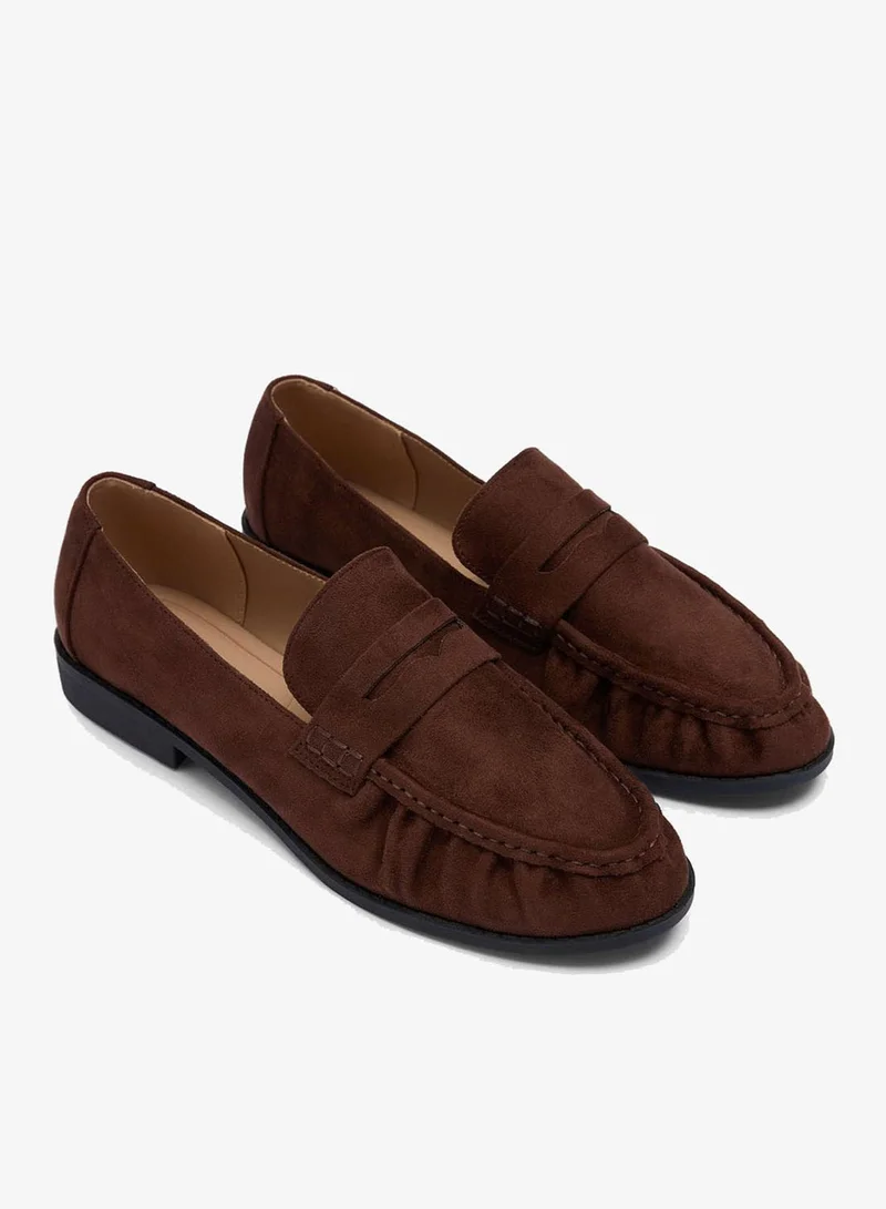 ماتلان Brown Faux Suede Loafers