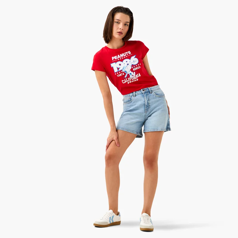 اس بي كاركترز Peanuts Snoopy Print Crew Neck T-shirt with Short Sleeves
