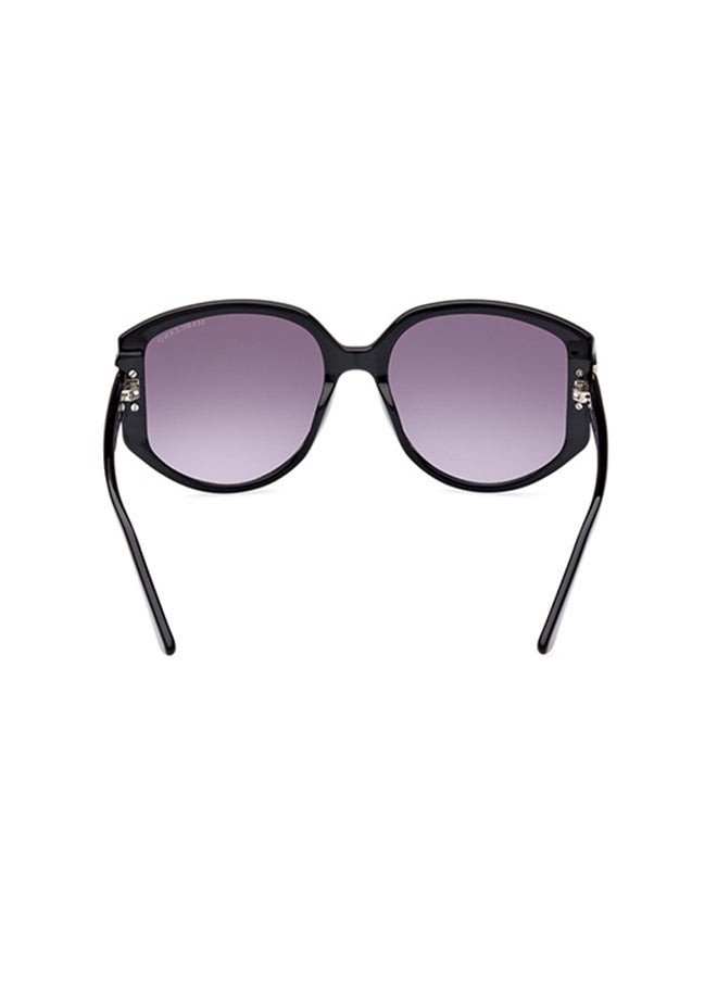 GUESS BY MARCIANO Butterfly Sunglasses For Women - Beige Brown/Avana  - Image 5
