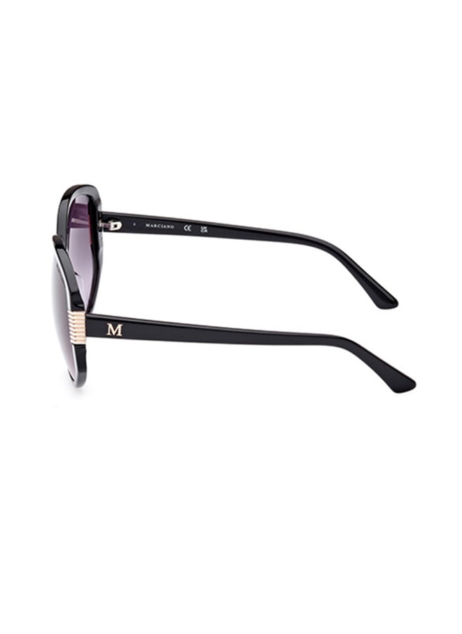 GUESS BY MARCIANO Butterfly Sunglasses For Women - Beige Brown/Avana  - Image 2