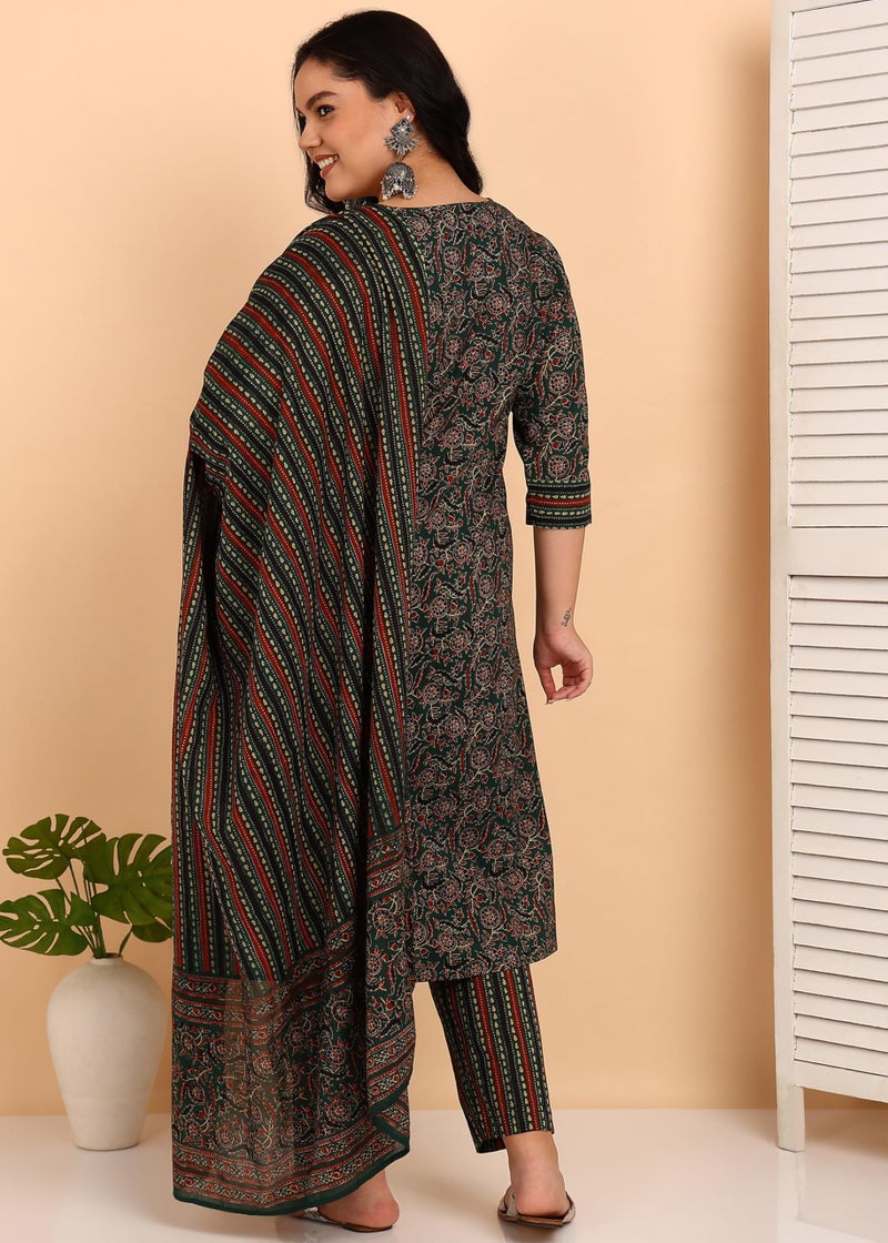 Yash Gallery Women's Cotton Floral Print Notch Neck With Gota Detailing 3/4th Sleeve Staright Kurta with Elastic Bottom and Duptta (Green) - Image 4