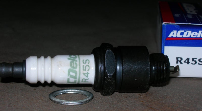 ACDelco Gold R45S Conventional Spark Plug - Image 2