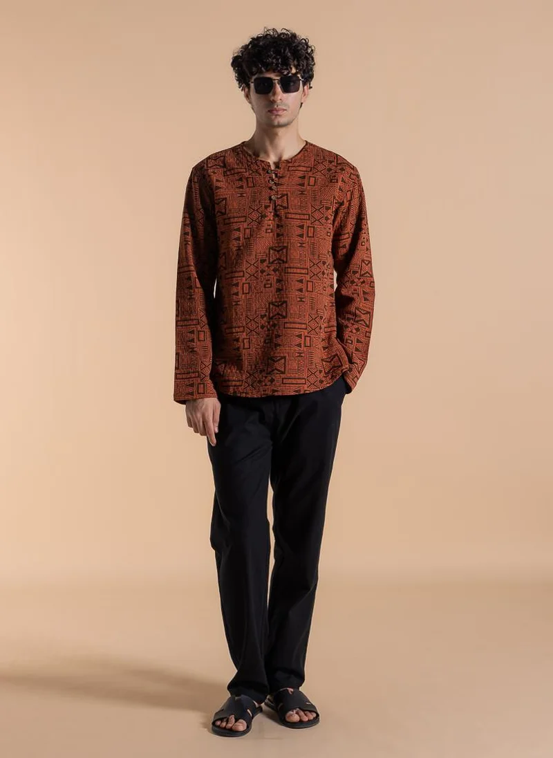 SHAPES DETAILED PRINTED SHIRT