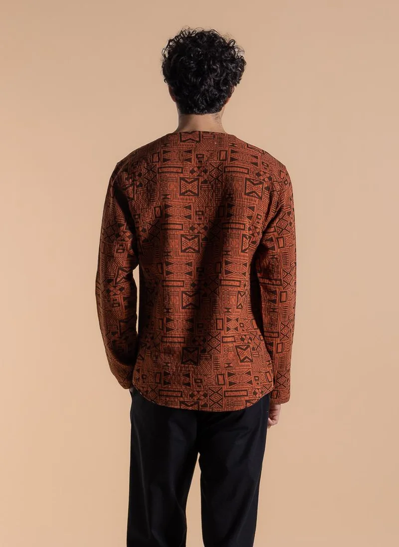 SHAPES DETAILED PRINTED SHIRT