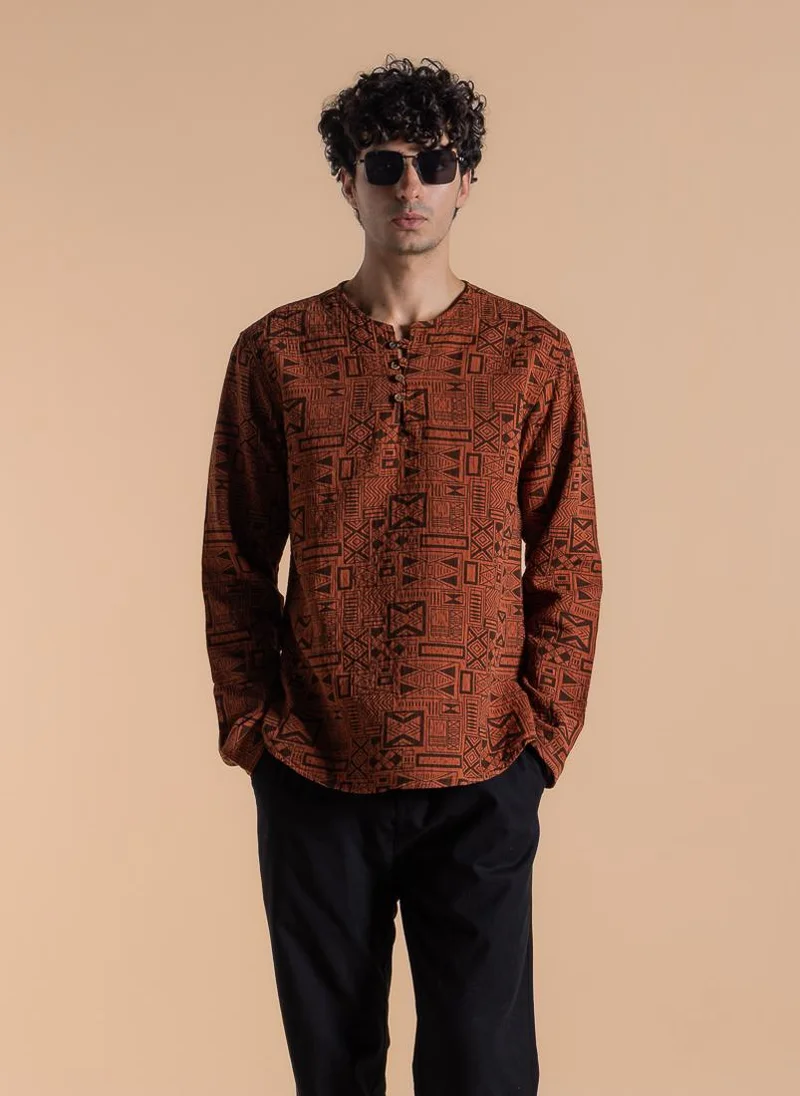SHAPES DETAILED PRINTED SHIRT