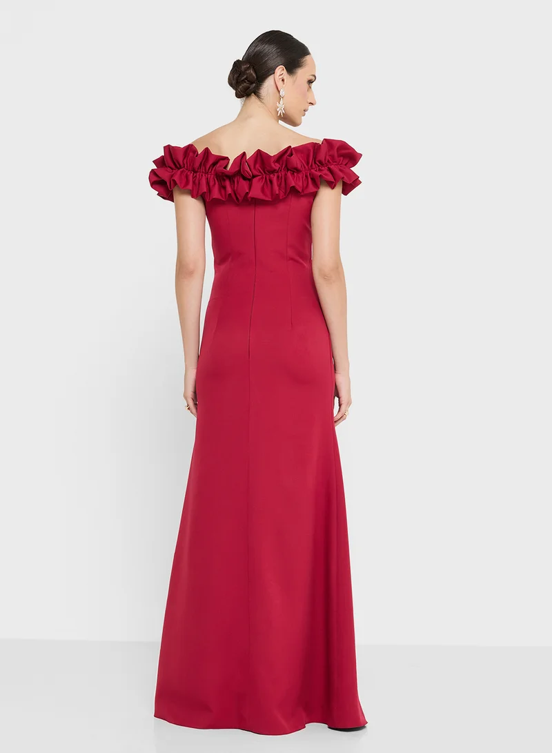 Namshi x Off Shoulder Ruffled Dress