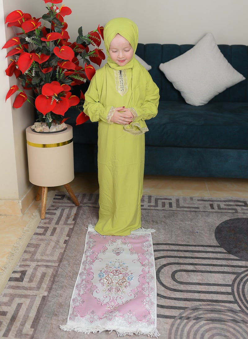 LINA FASHION Three-piece prayer set for girls: a children's prayer sheet, a children's prayer rug, and a card of supplications after prayer, a gift for the girl - Image 1