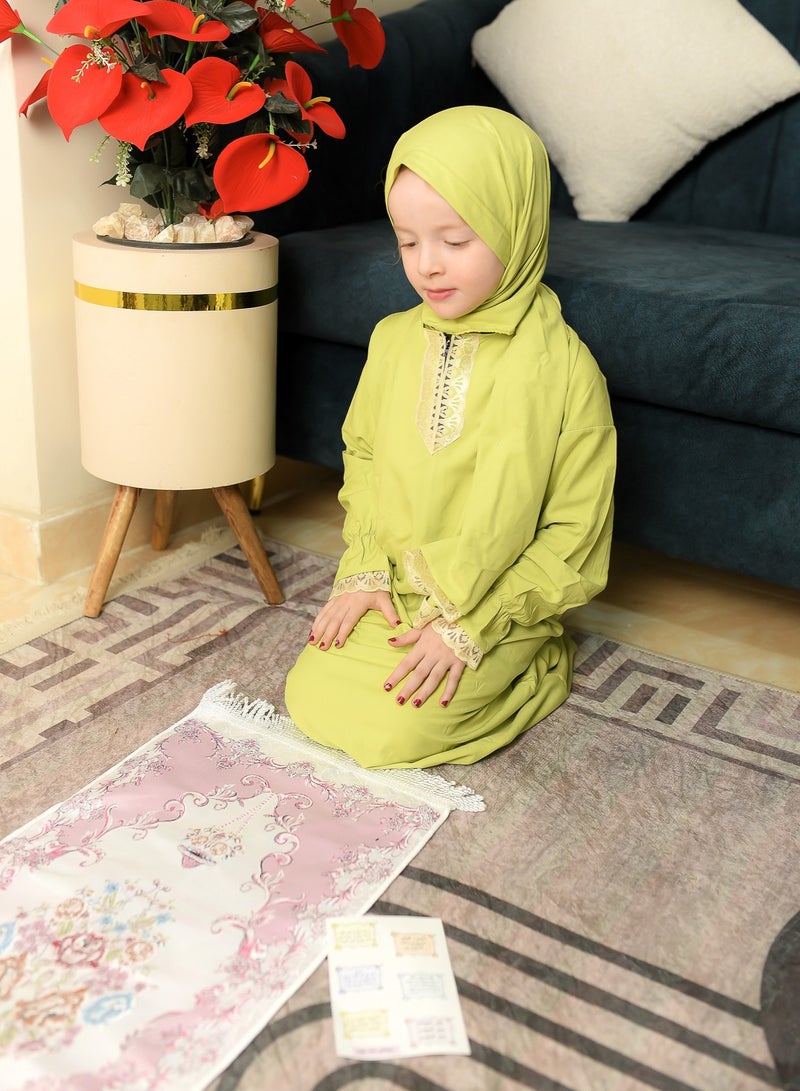 LINA FASHION Three-piece prayer set for girls: a children's prayer sheet, a children's prayer rug, and a card of supplications after prayer, a gift for the girl - Image 2