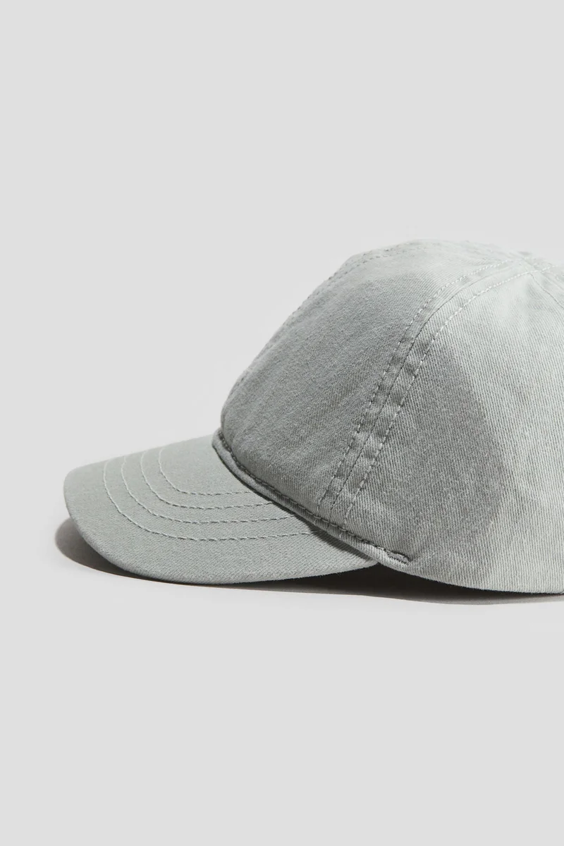 اتش اند ام قبّعة من التويل