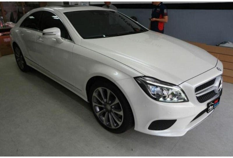 3M 2080 G10 Gloss White Car Wrap Vinyl Film - 60in x 12in (5 Sq/ft) - Image 5