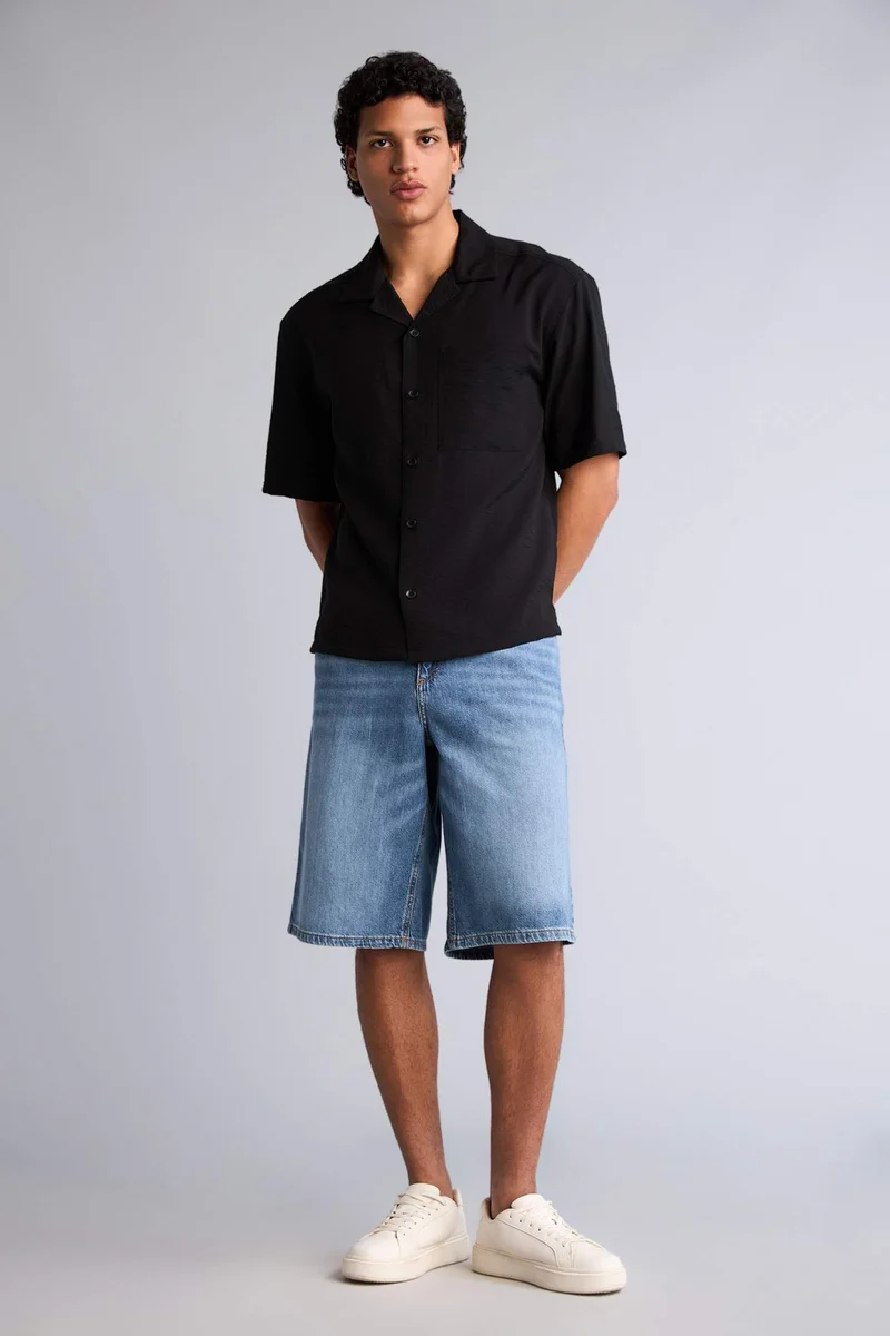 DeFacto Boxy Fit Crinkle Fabric Short Sleeve Shirt
