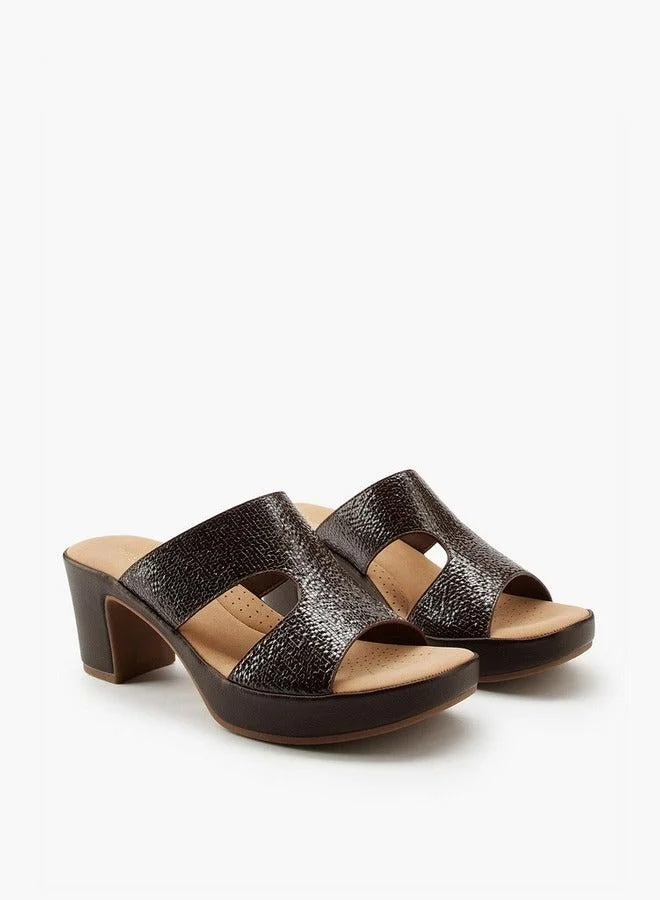 فلورا بيلا من شو إكسبرس صنادل سهلة الارتداء بكعب عريض