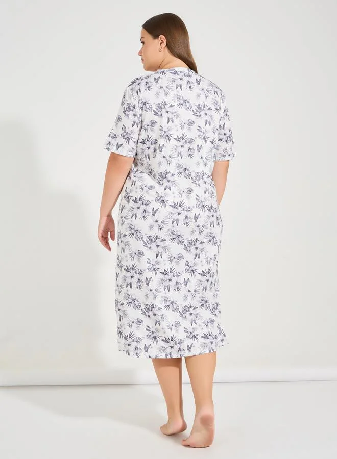 Styli Plus Size AOP Mono Floral Side Slit Sleep T-Shirt Dress