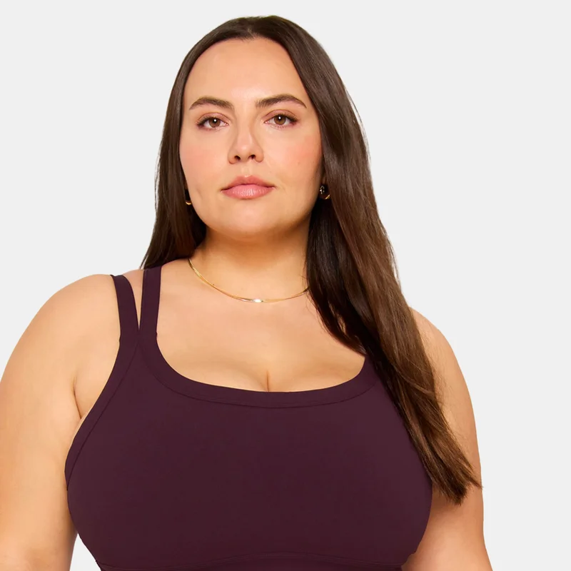 Fabletics Red Women's Principal Longline Medium-Support Training Sports Bra for Women | Best Price UAE