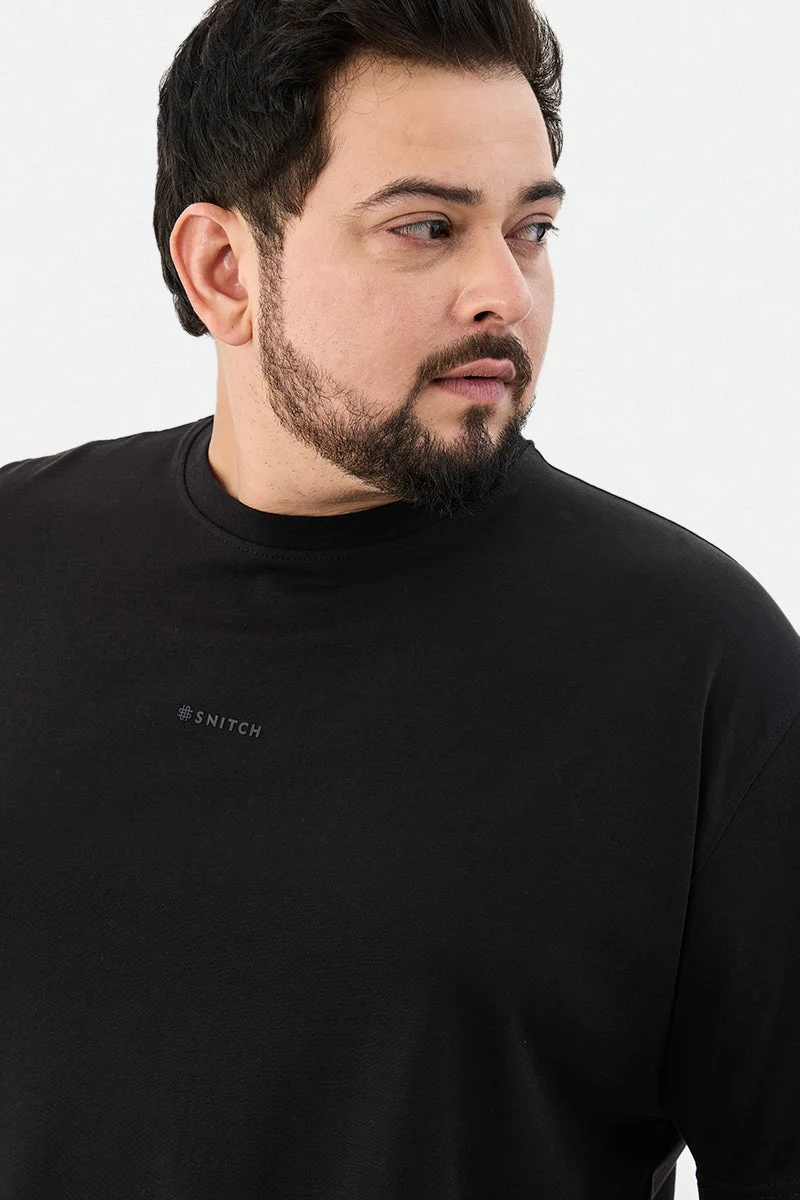 SNITCH Black Black Solid Half Sleeve Oversized Plus Size T-Shirt for Men | Best Price UAE