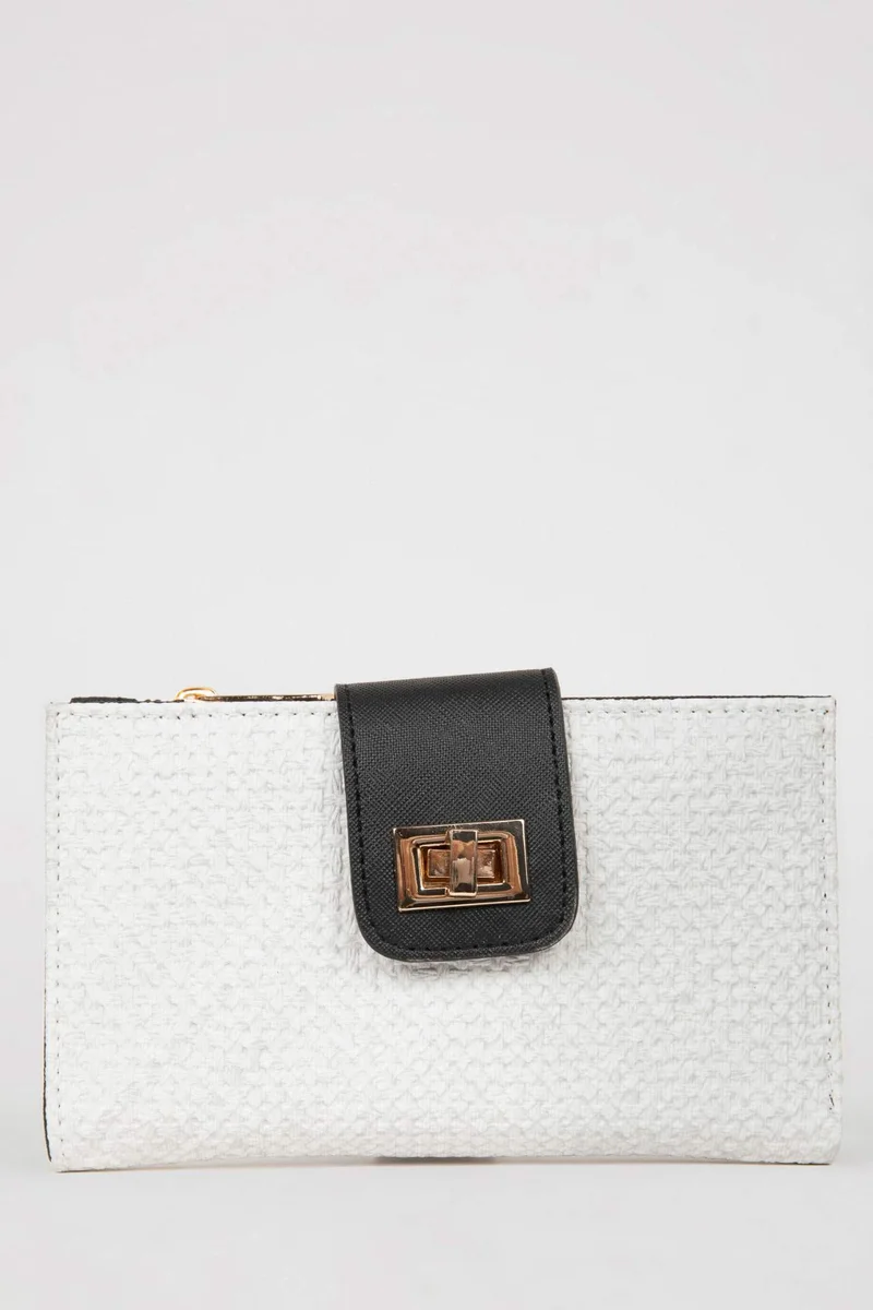 Woman Faux Leather Wallets