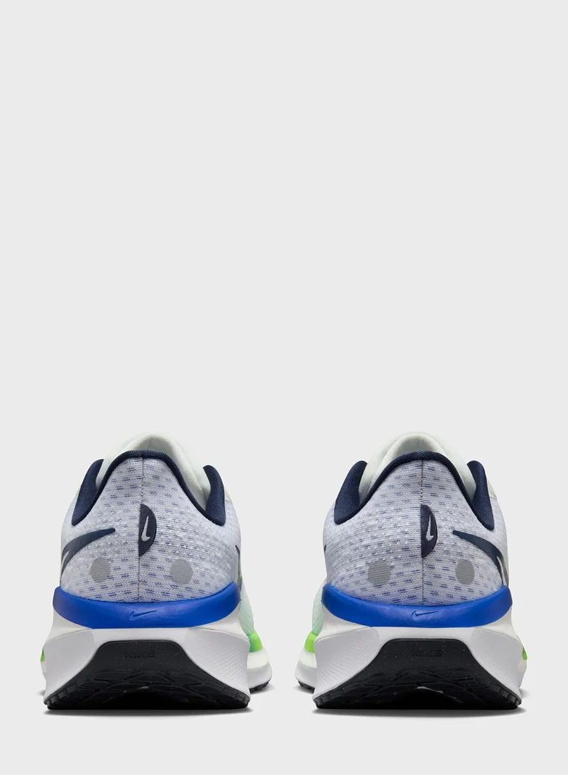 Nike Vomero 17 Wide