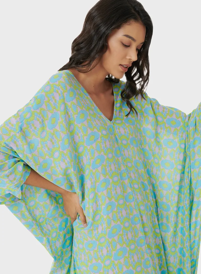leem V-Neck Cape Sleeve Kaftan