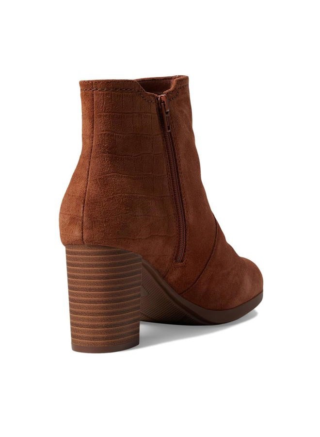 clarks Women's Bayla Rose Boots, Tan Suede, 37 EU - Image 4