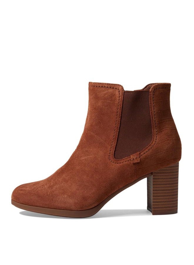 clarks Women's Bayla Rose Boots, Tan Suede, 37 EU - Image 3