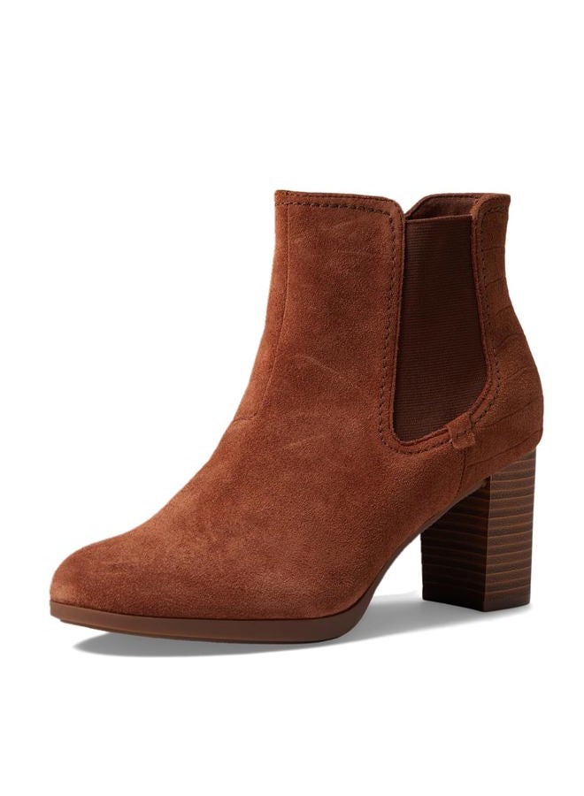 clarks Women's Bayla Rose Boots, Tan Suede, 37 EU - Image 1