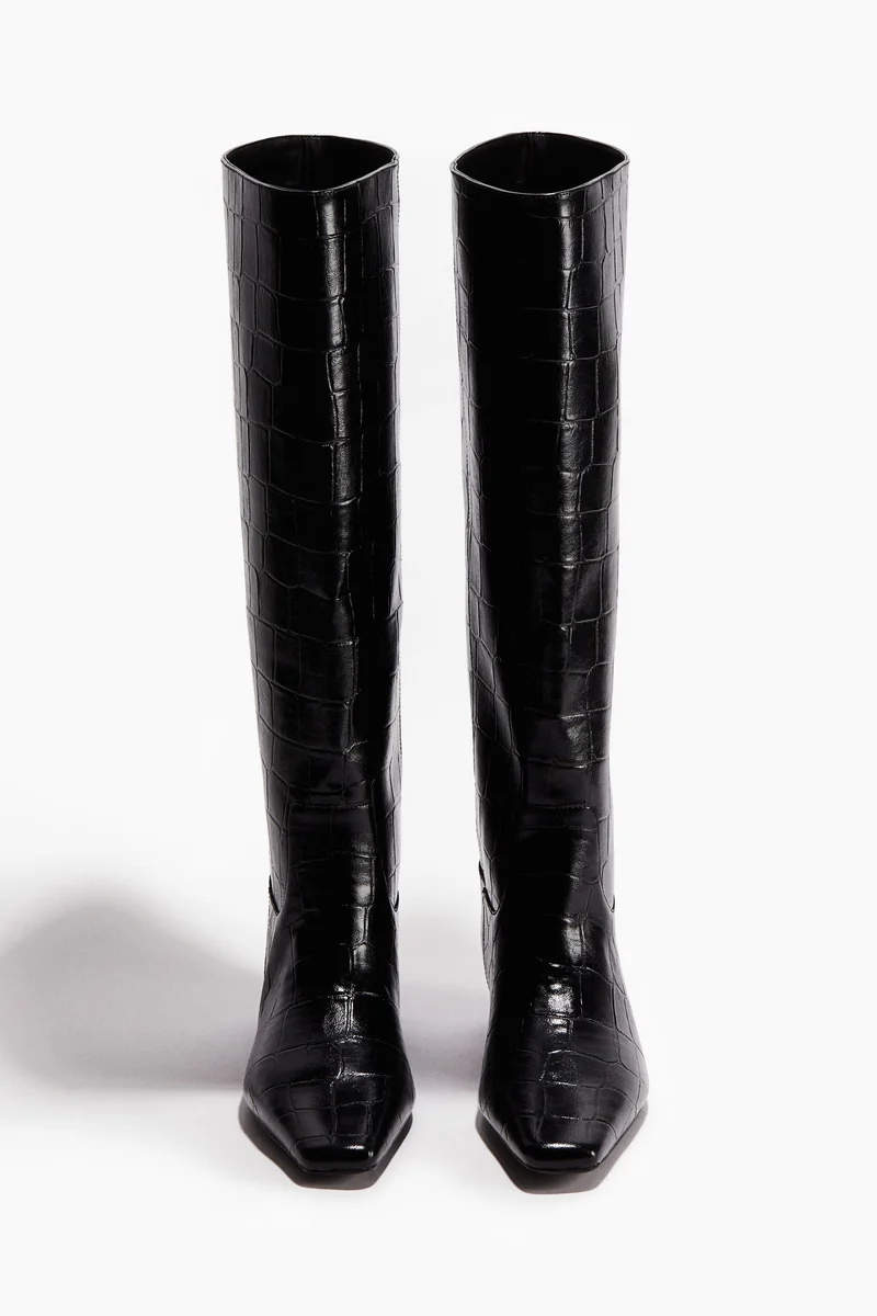 اتش اند ام بوت بطول يصل للركبة