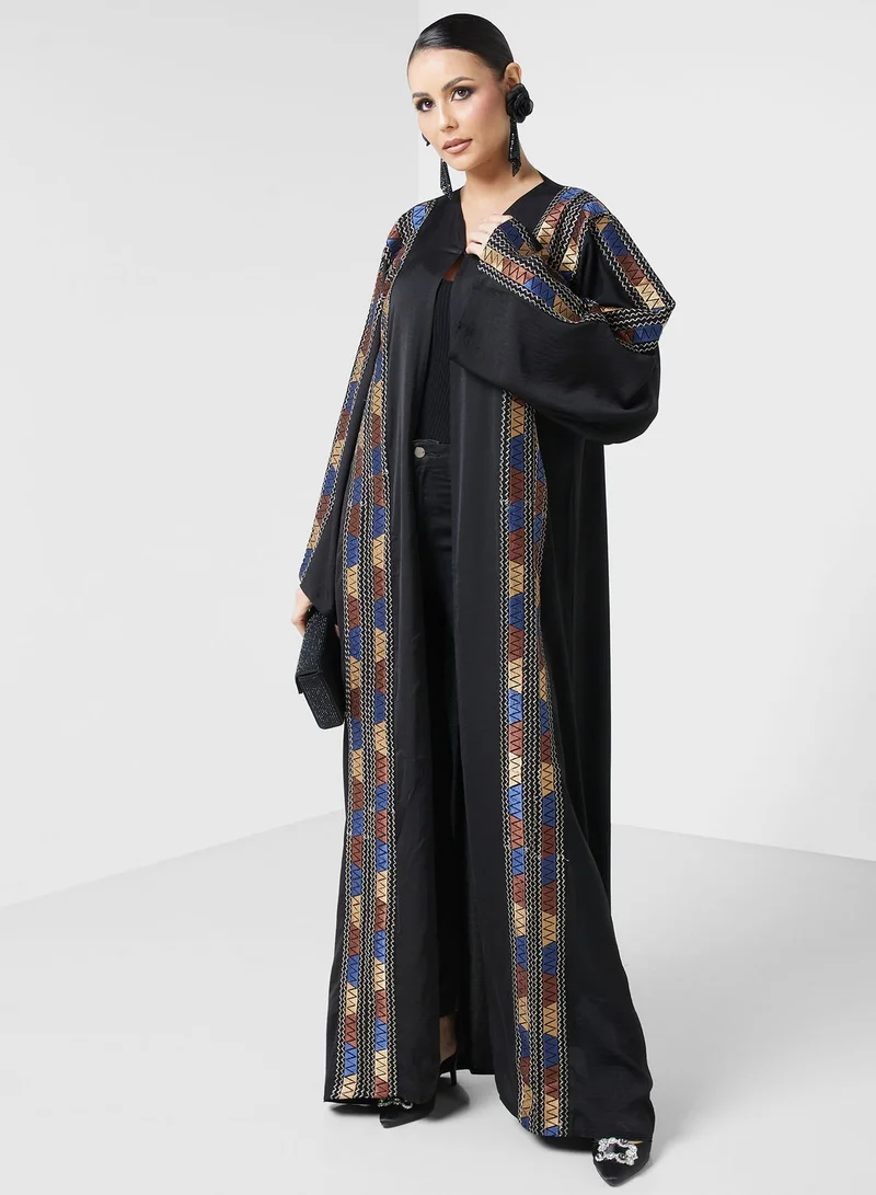 hayas closet Embroidered Accent Abaya