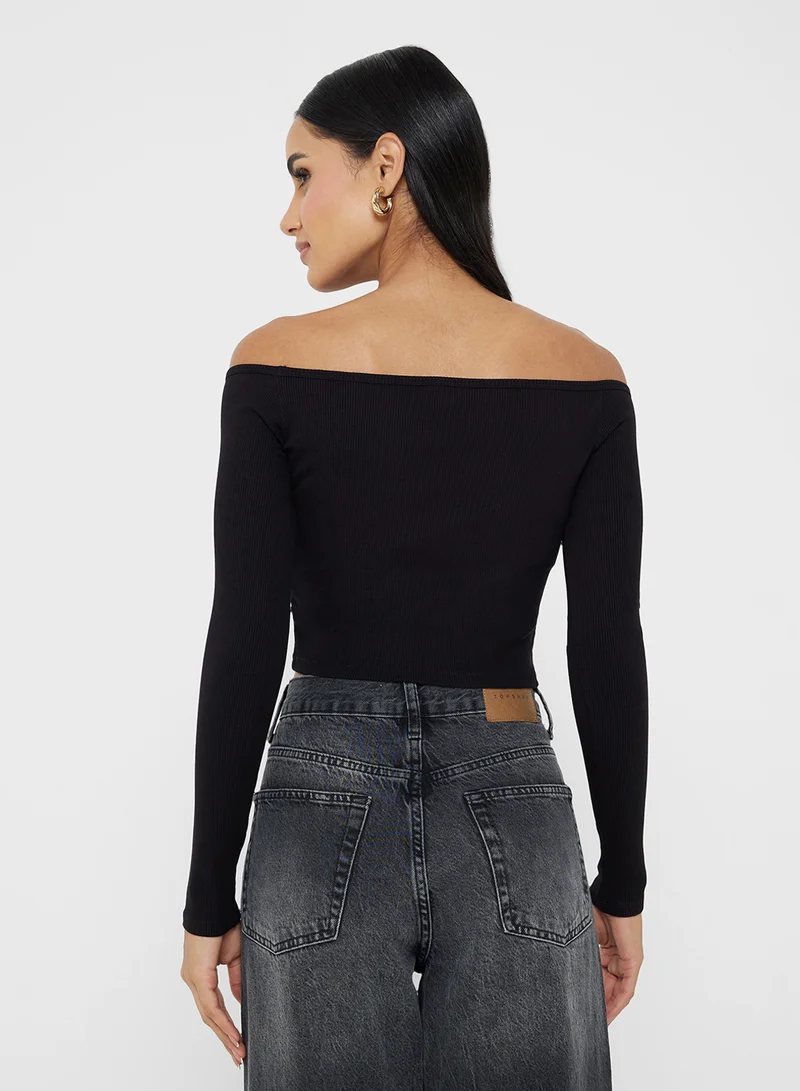 جس Carla Long Sleeve Knit Tops