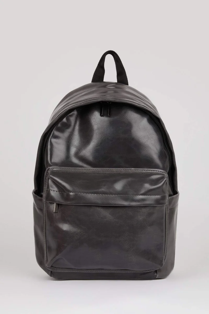 ديفاكتو Faux Leather Backpack