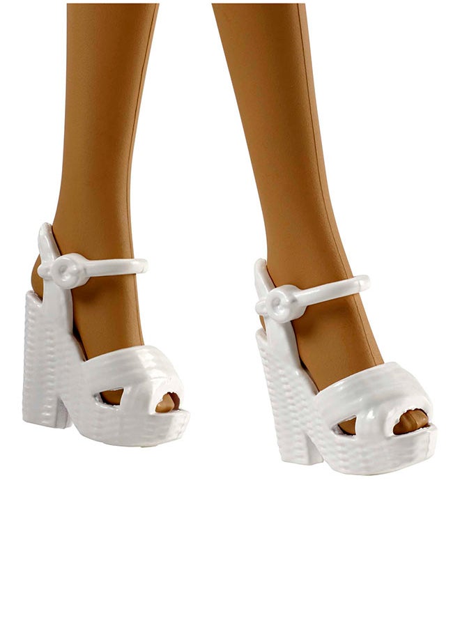 Barbie Doll & Shoes  - Image 3