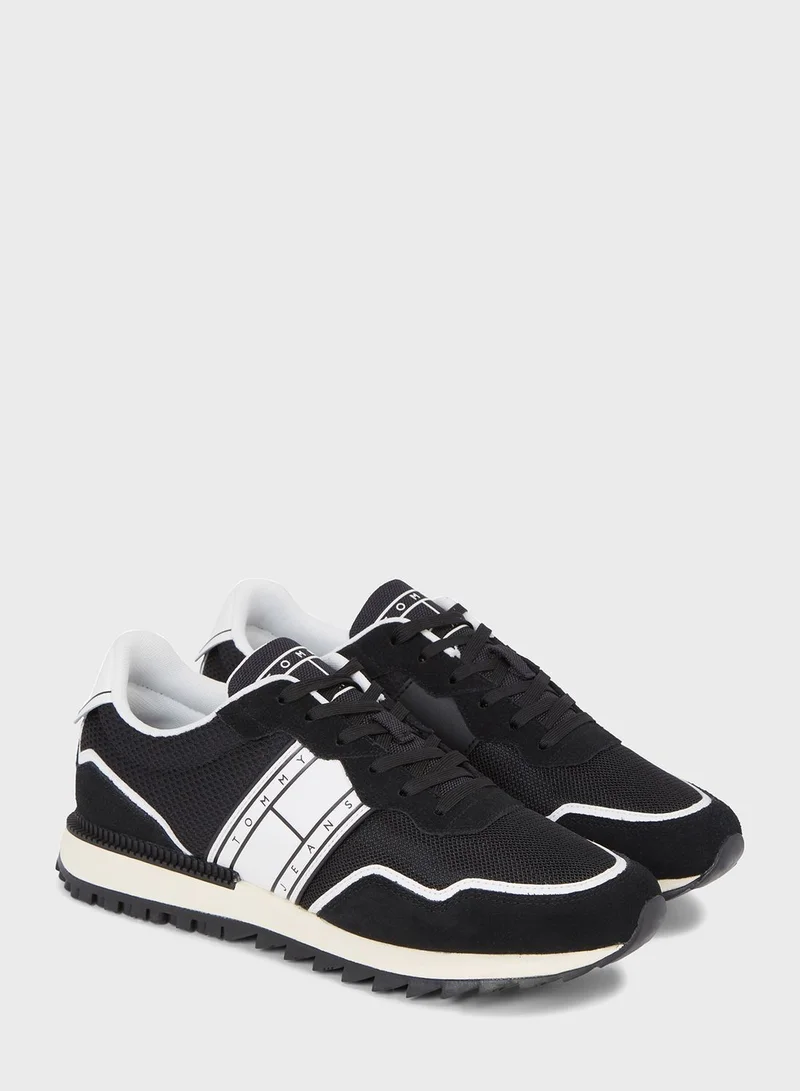 TOMMY JEANS Runner Low Top Sneakers