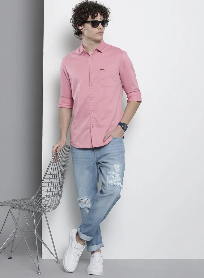 The Indian Garage Co Men Pink Slim Fit Solid Shirt