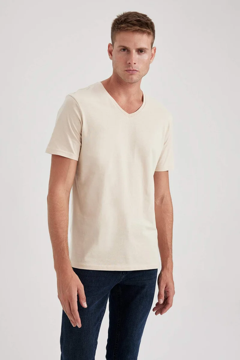 ديفاكتو Slim Fit V-Neck Cotton Short Sleeve T-Shirt