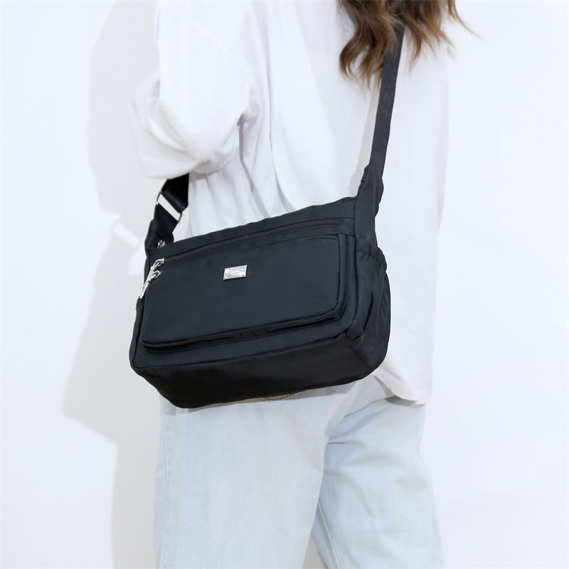 Leisure Daily Travel Nylon Waterproof Travel Mummy Bag Large Capacity Lightweight And Easy To Carry Ladies Crossing Bag - Image 5