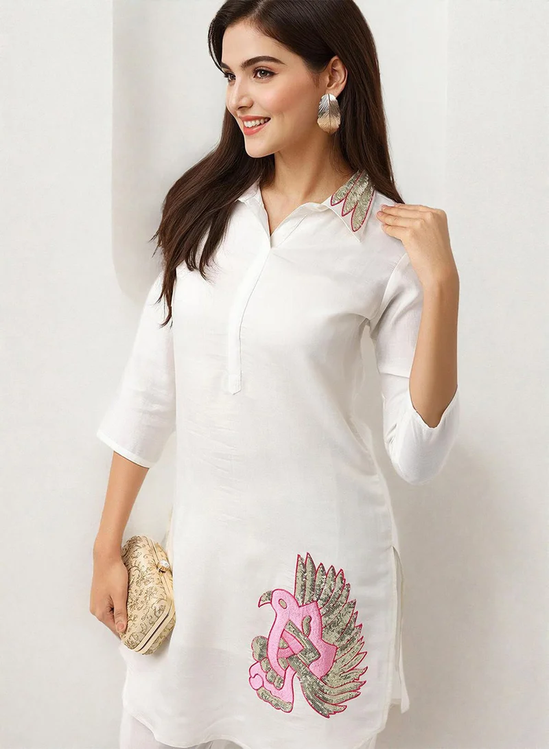 آي شين طقم كورتا نسائي قطن % أبيض مزخرف بطول كامل بكسرات أمامية وقصة مستقيمة