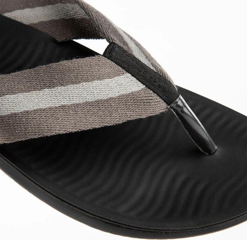 مويا Orthopedix Hawk Anatomical Wet Floor Flip Flops Men's Gray 3132510