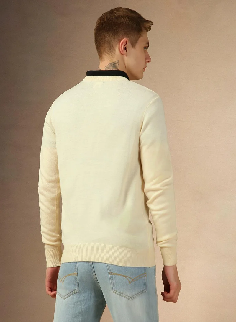 دينيس لينغو Men's Off White 100% Acrylic Solid Regular Fit Sweater
